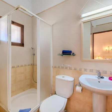 Rosa By Interhome Villa *